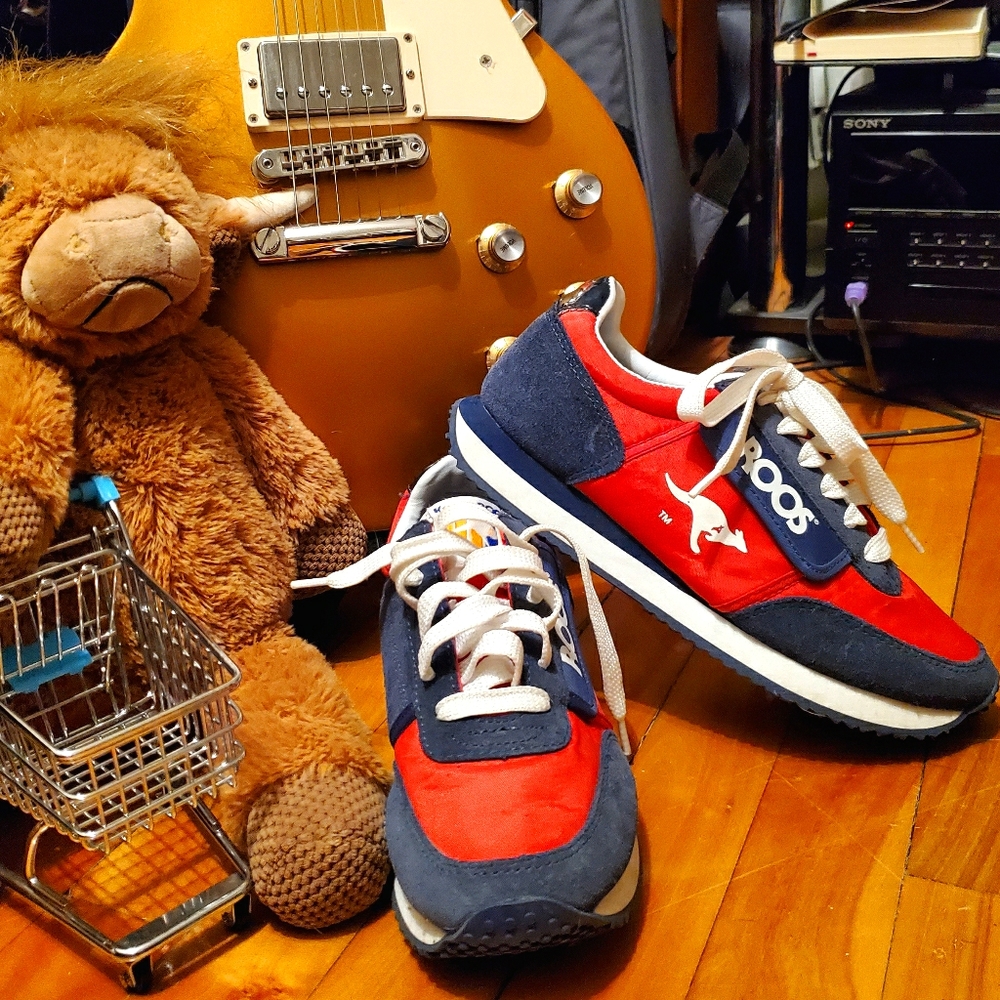 Vintage 1980's with POCKETS! KangaROO Shoes 🦘👟